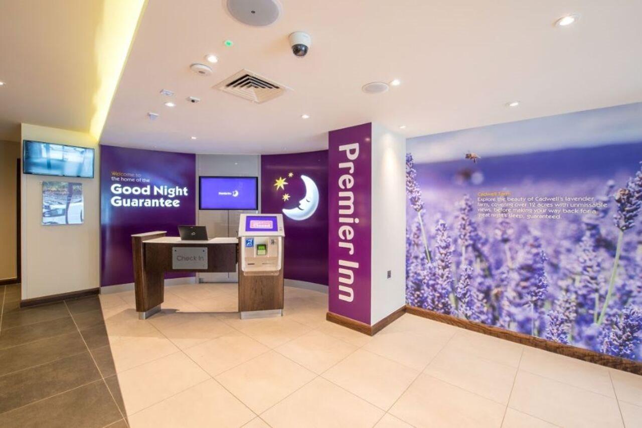 Premier Inn Hitchin Town Centre Exterior foto